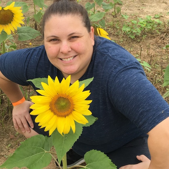 Meet your Posher, Mary - Picture 1 of 1